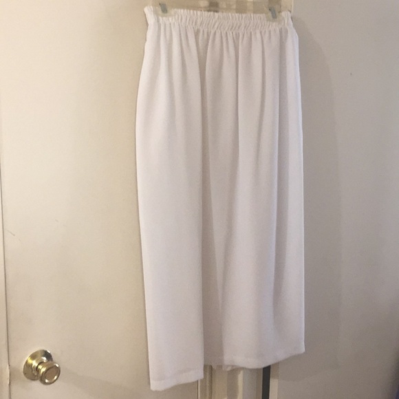 Dress to Impress White 3pc First Sunday Dress Suit - Picture 6 of 8